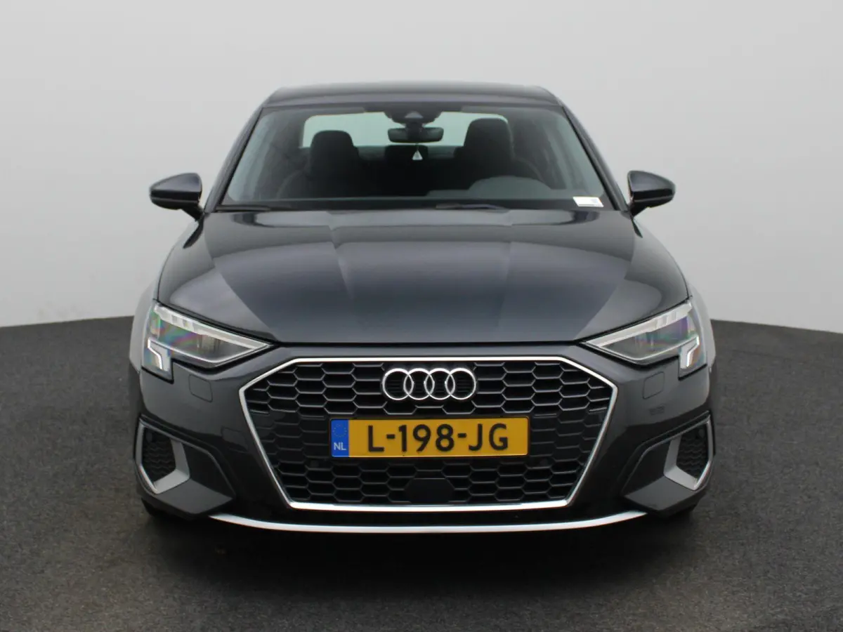30 TFSI Business edition | Automaat | Apple Carplay/Android Auto | Climate Control | Parkeersensoren |