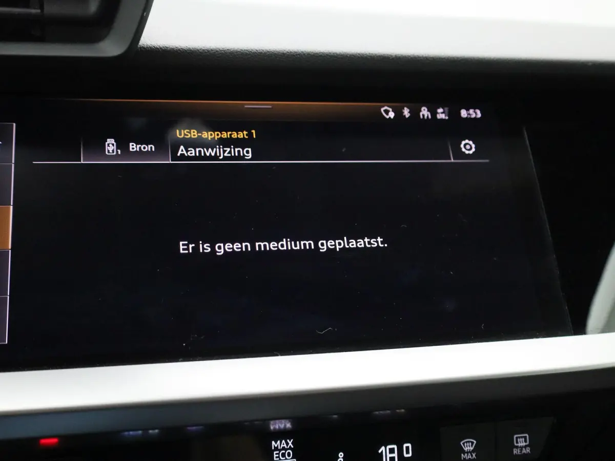 30 TFSI Business edition | Automaat | Apple Carplay/Android Auto | Climate Control | Parkeersensoren |