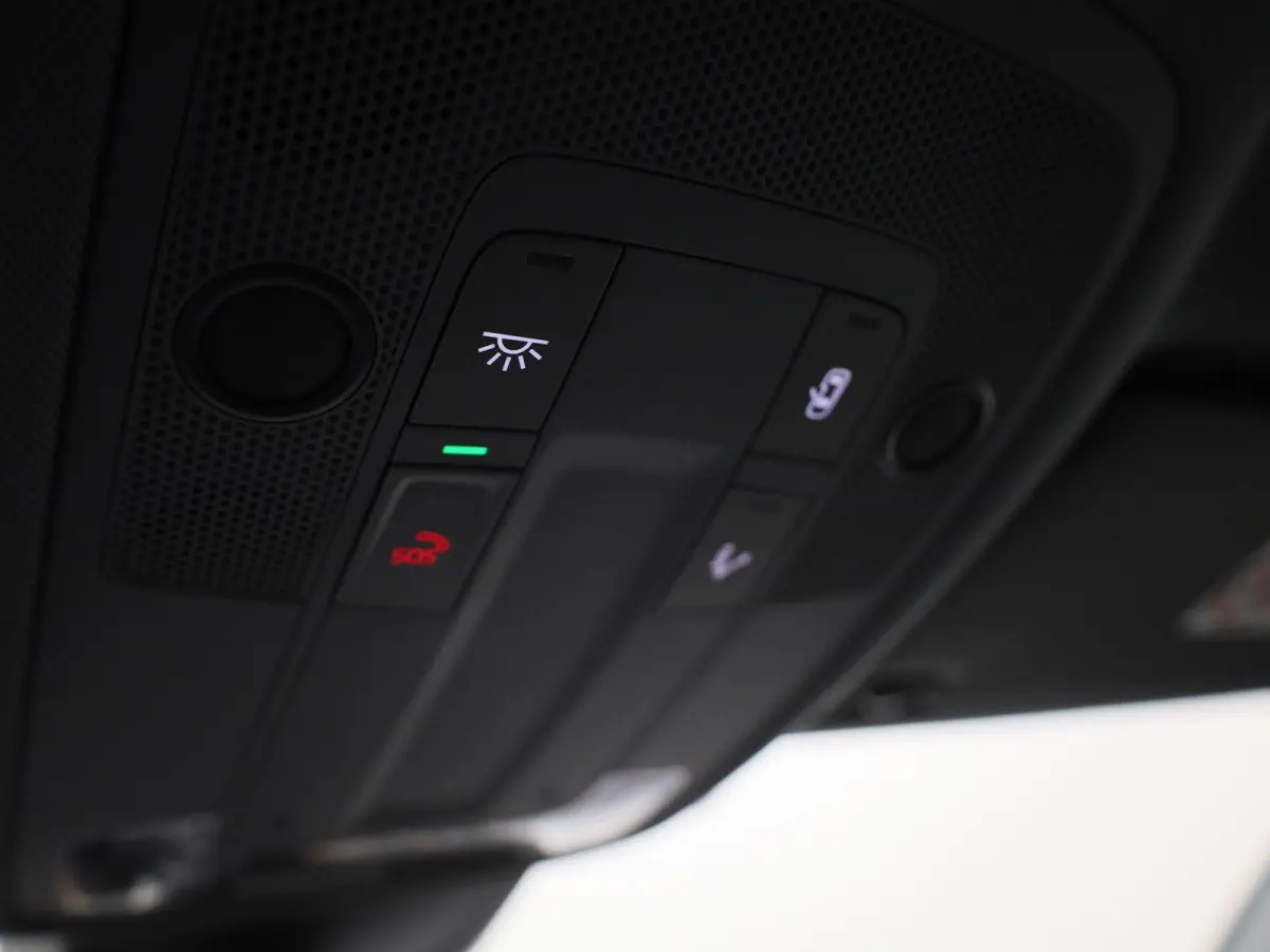 30 TFSI Business edition | Automaat | Apple Carplay/Android Auto | Climate Control | Parkeersensoren |