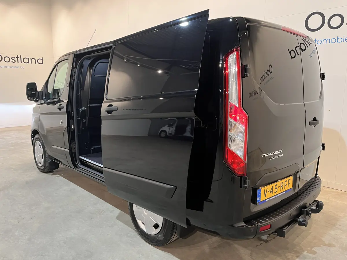 300 2.0 TDCI L1H1 Trend 130 PK Automaat / Euro 6 / Schuifdeur L + R / Airco / CarPlay / Cruise Control Adap. / Trekhaak / Xenon / Navigatie / 3-Zits / 27.300 KM !!