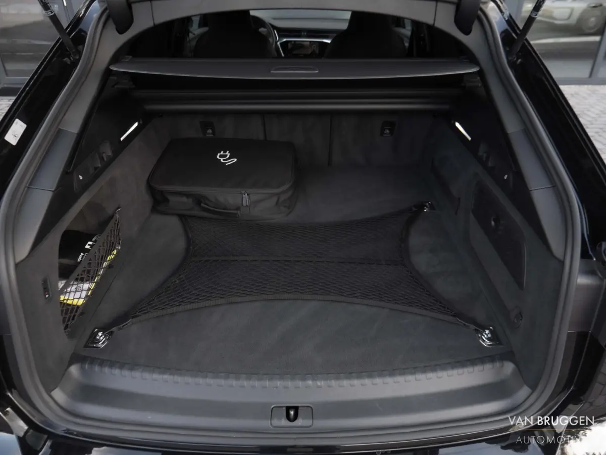 55 TFSI e quattro S-Line Pano RS-Stoelen 360 Head-up BTW