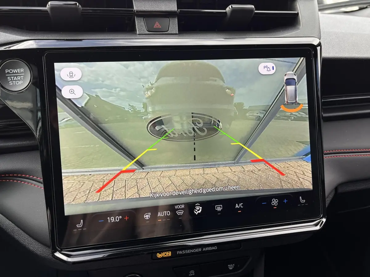 1.0 EcoBoost ST-Line 125PK Automaat Winterpack Camera Cruise Navi Carplay Climate Full-LED Pivacy Glass *Sportief*