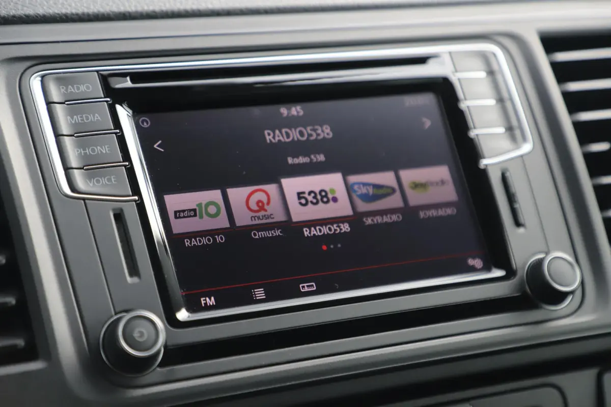 2.0 TDI L1H1 Comfortline 102PK 9 Persoons Navigatie Carplay Android Airco Parkeersensor 9p