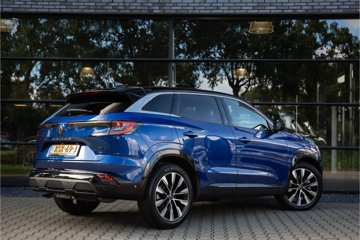 1.2 E-Tech full hybrid 200 techno , Camera, Stoelverwarming, Carplay