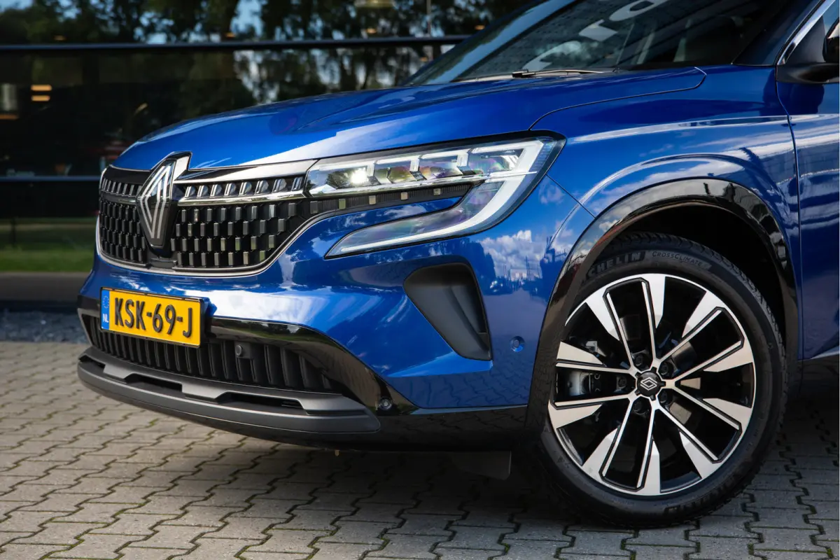 1.2 E-Tech full hybrid 200 techno , Camera, Stoelverwarming, Carplay