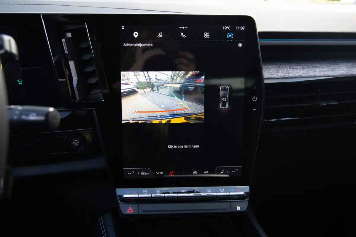 1.2 E-Tech full hybrid 200 techno , Camera, Stoelverwarming, Carplay