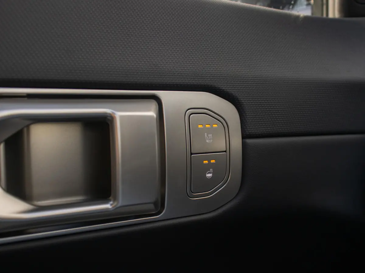 GT-Line Business Edition 81.4 kWh | DIRECT LEVERBAAR | Navi. | Stoel&Stuur Verwarming | Clima. |  Lichtmetalen velgen | LED | Dodehoekassistentie | GT-Line Vegan Lederen Stoelbekleding