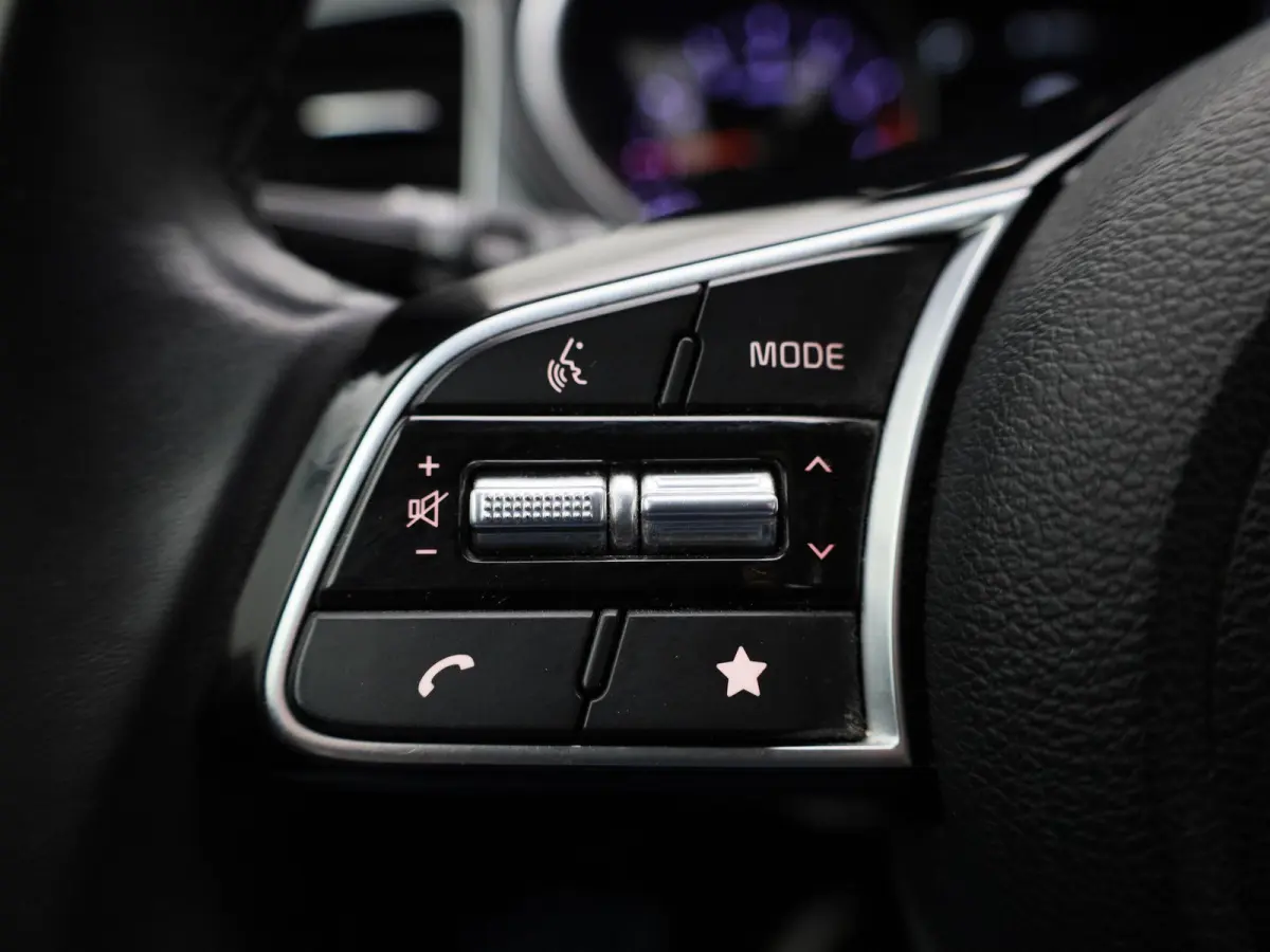 1.0 T-GDi MHEV DynamicLine | Automaat | Apple carplay | Climate control  | Cruise control | Navigatie | LMV  | DAB | Camera | Bluetooth | Parkeer sensoren