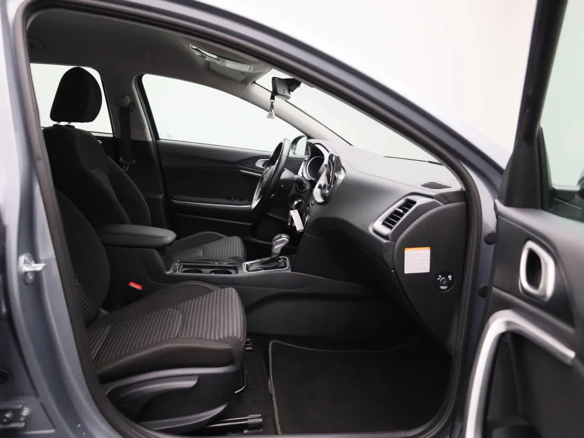 1.0 T-GDi MHEV DynamicLine | Automaat | Apple carplay | Climate control  | Cruise control | Navigatie | LMV  | DAB | Camera | Bluetooth | Parkeer sensoren