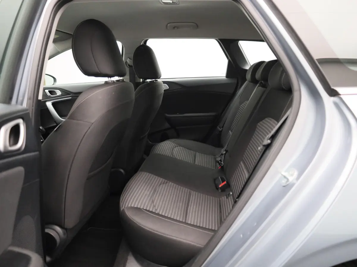 1.0 T-GDi MHEV DynamicLine | Automaat | Apple carplay | Climate control  | Cruise control | Navigatie | LMV  | DAB | Camera | Bluetooth | Parkeer sensoren