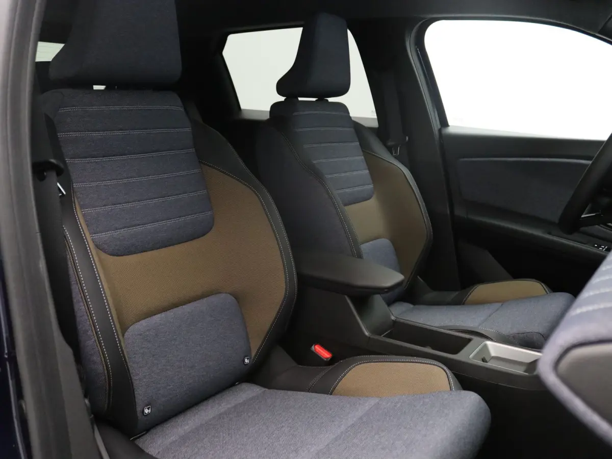 comfort range techno 52 kWh Apple Carplay/Android Auto | Climate