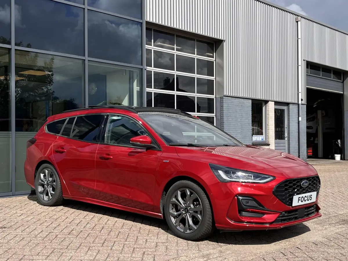 1.0 EcoBoost Hybrid ST Line X 155PK Automaat Afn. Trekhaak Panodak Winterpack Adaptieve Cruise Camera B&O Navi Carplay Parkeersensoren Full-LED *Compleet*