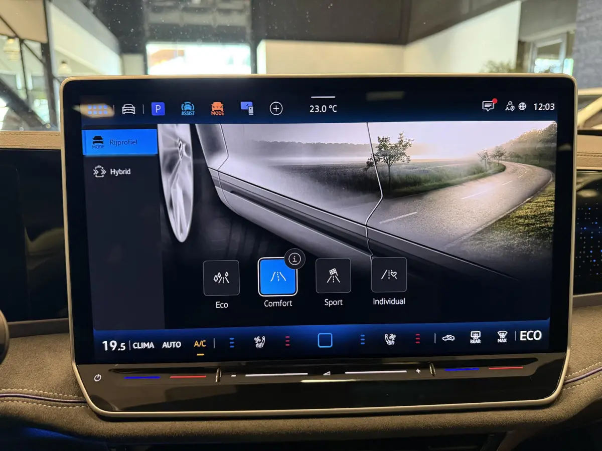 1.5 eTSI R-Line Edition PHEV|PANO|TREKHAAK|NAVI|CARPLAY|MEMORY SEAT|STOEL/STUUR VERW.|ACC|HARMAN KARDON|MASSAGE STOELEN|