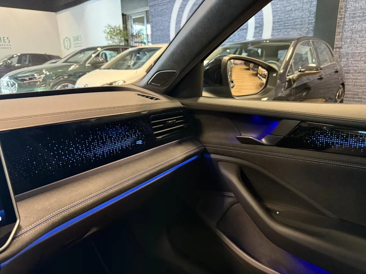 1.5 eTSI R-Line Edition PHEV|PANO|TREKHAAK|NAVI|CARPLAY|MEMORY SEAT|STOEL/STUUR VERW.|ACC|HARMAN KARDON|MASSAGE STOELEN|