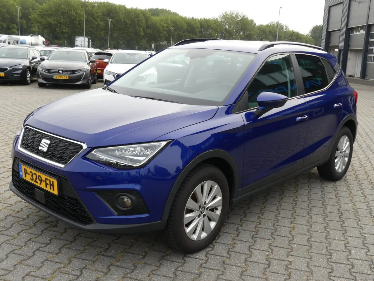 1.0 TSI 116pk Xcellence Business Intense / Full-Led / Apple Carplay/Android