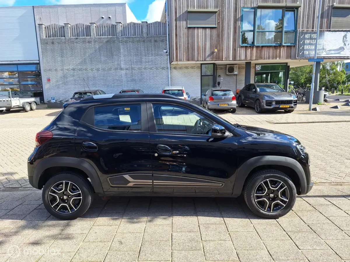 COMFORT PLUS (ORANGE PACK) 27 kWh • 1E EIGENAAR •