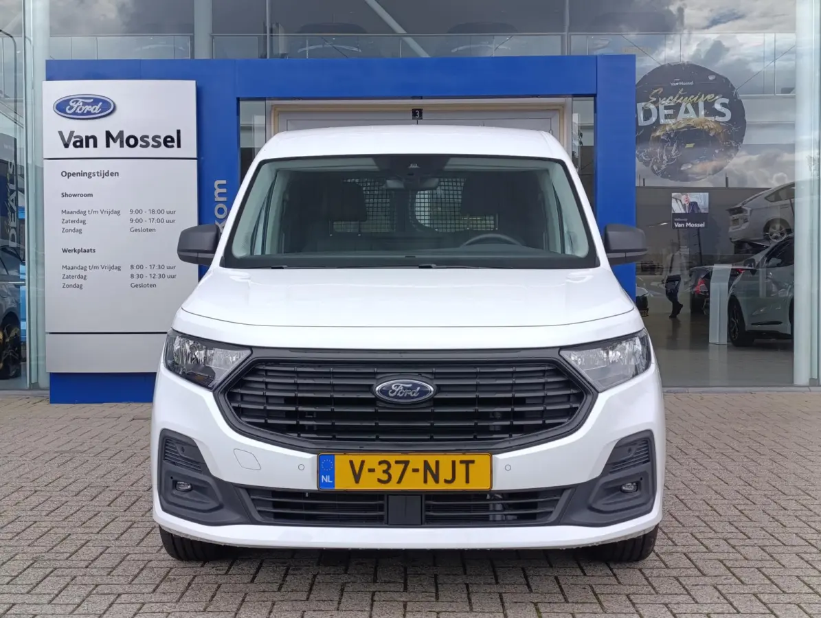 1.5 EcoBoost PHEV L1 Trend | LAGE KM! | Cruise Control | Stoelverwarming | PDC V+A | Navigatie