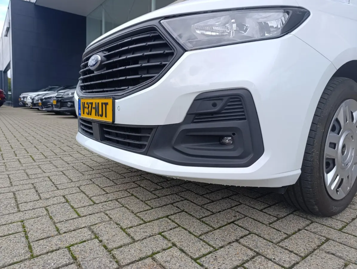 1.5 EcoBoost PHEV L1 Trend | LAGE KM! | Cruise Control | Stoelverwarming | PDC V+A | Navigatie