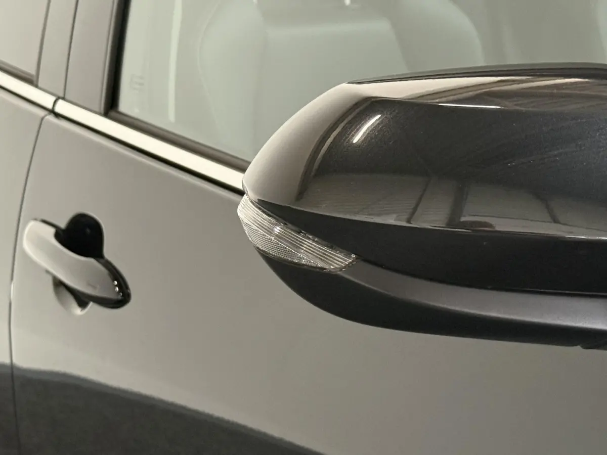1.5 Select PANO | CAMERA | CARPLAY | LMV