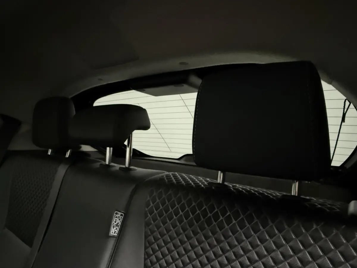 1.5 Select PANO | CAMERA | CARPLAY | LMV