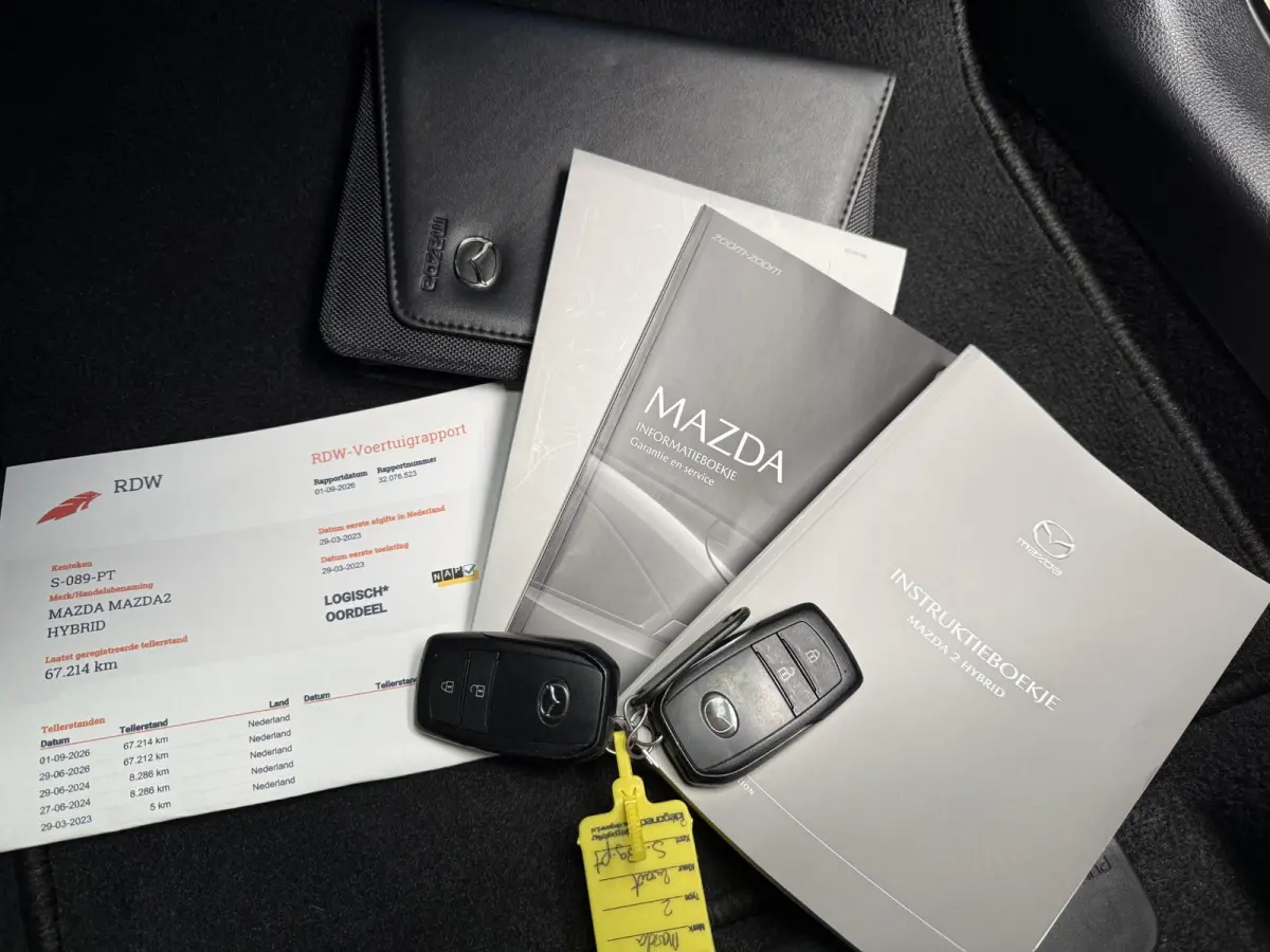 1.5 Select PANO | CAMERA | CARPLAY | LMV