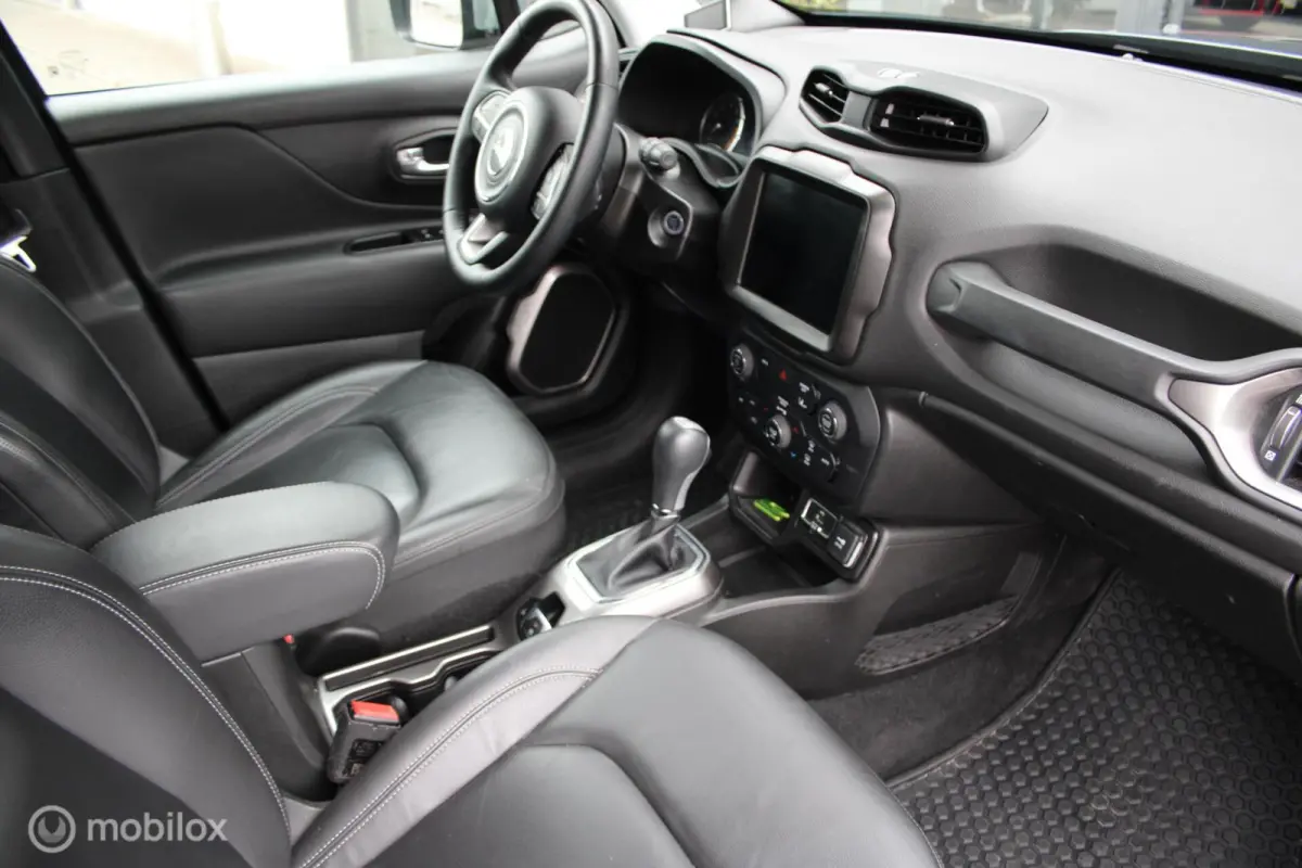 1.5T e-Hybrid Limited/Stoel/Stuurverw/