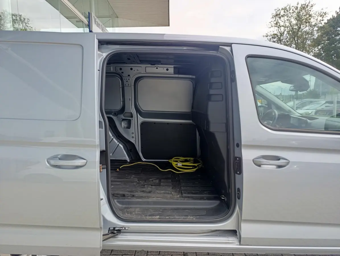 1.5 EcoBoost PHEV L2 Limited | Adaptieve Cruise | Voorruitverwarming | Dodehoekdetectie | Camera | PDC V+A | Navigatie
