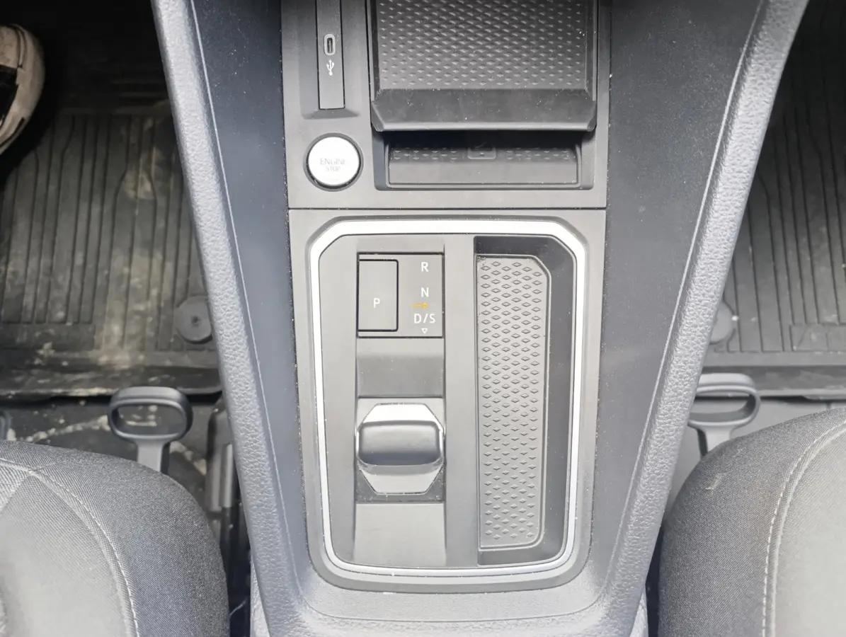 1.5 EcoBoost PHEV L2 Limited | Adaptieve Cruise | Voorruitverwarming | Dodehoekdetectie | Camera | PDC V+A | Navigatie