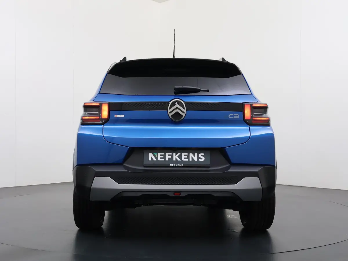 Collection 113pk Comfort Range 44 kWh | VOORRAAD DEAL | Navigatie via Apple Carplay en Android auto | Camera achter | Airco | Cruise control | Lichtmetalen velgen | Dakrails