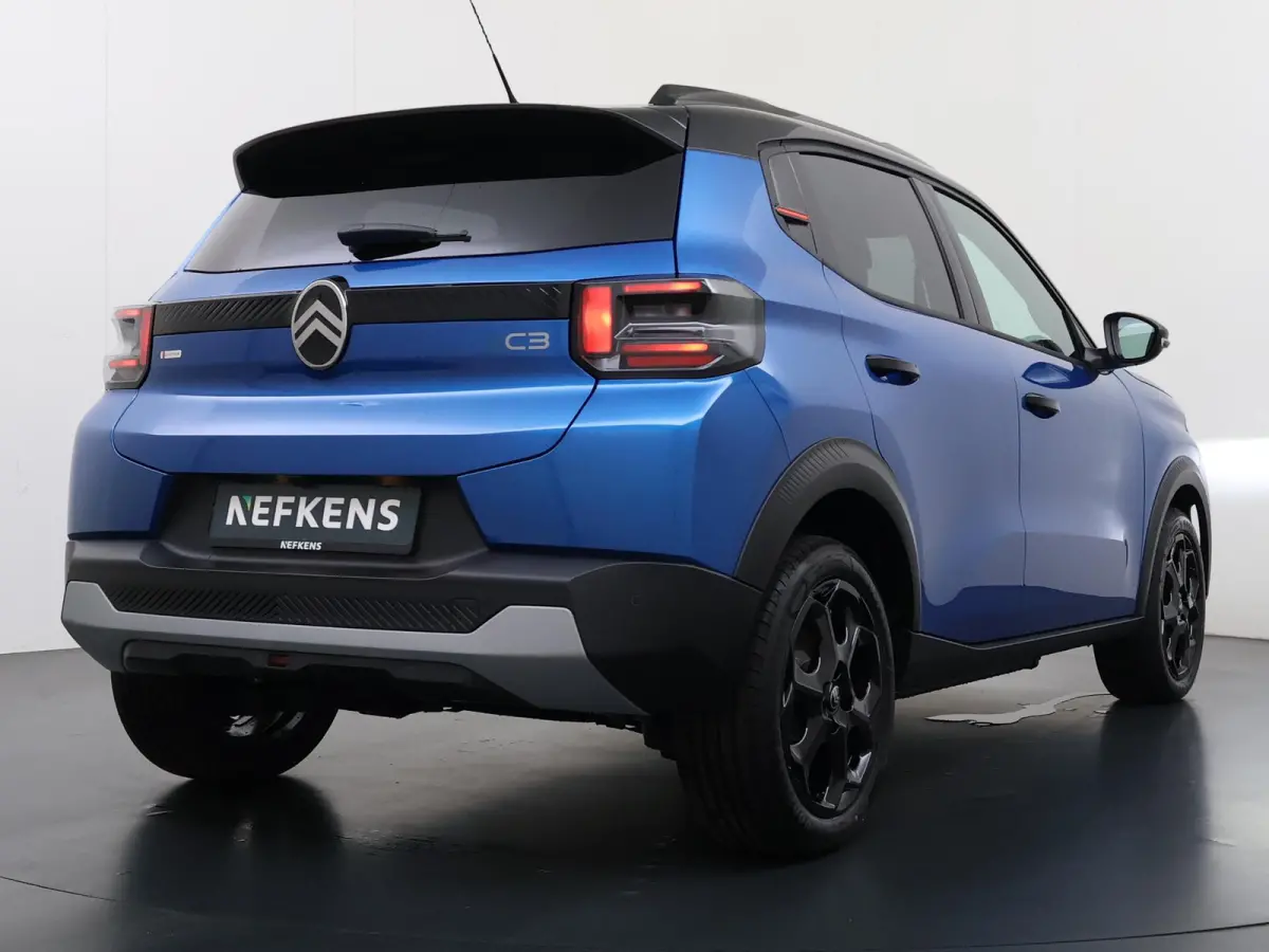 Collection 113pk Comfort Range 44 kWh | VOORRAAD DEAL | Navigatie via Apple Carplay en Android auto | Camera achter | Airco | Cruise control | Lichtmetalen velgen | Dakrails