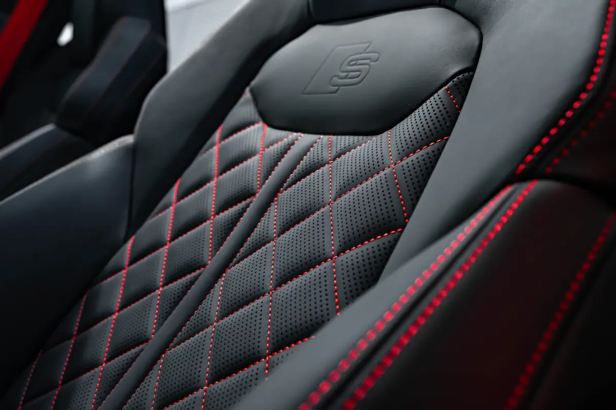 55 TFSI e quattro Pro Line S 394PK | Trekhaak | Onderstel Pakket Advanced | Panorama Dak | Rode Stiksels | B&O
