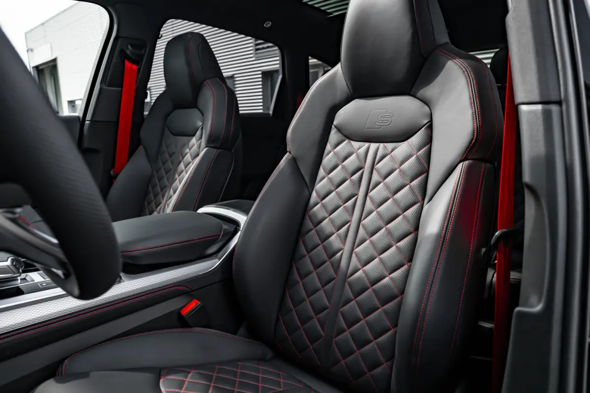 55 TFSI e quattro Pro Line S 394PK | Trekhaak | Onderstel Pakket Advanced | Panorama Dak | Rode Stiksels | B&O