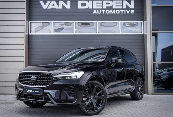 2.0 T6 Plug-in hybrid AWD Plus Black Edition l Pano l Trekh l H/Kardon l Memory