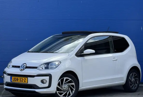 Up! 1.0 TSI 90 PK | Pano | Stoelverwarming |