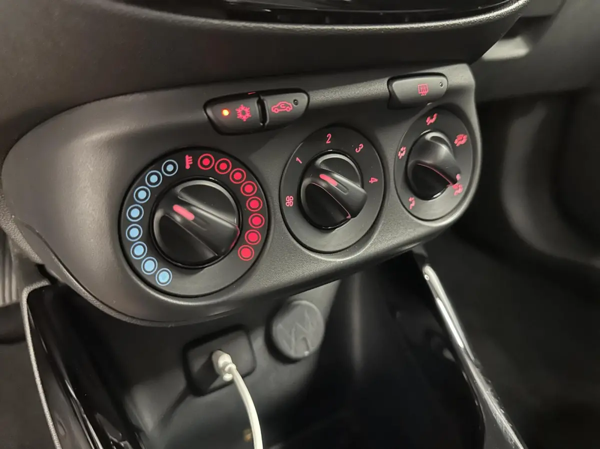 1.0 Turbo Unlimited AIRCO CARPLAY NAVI CRUISE 85000 KM.