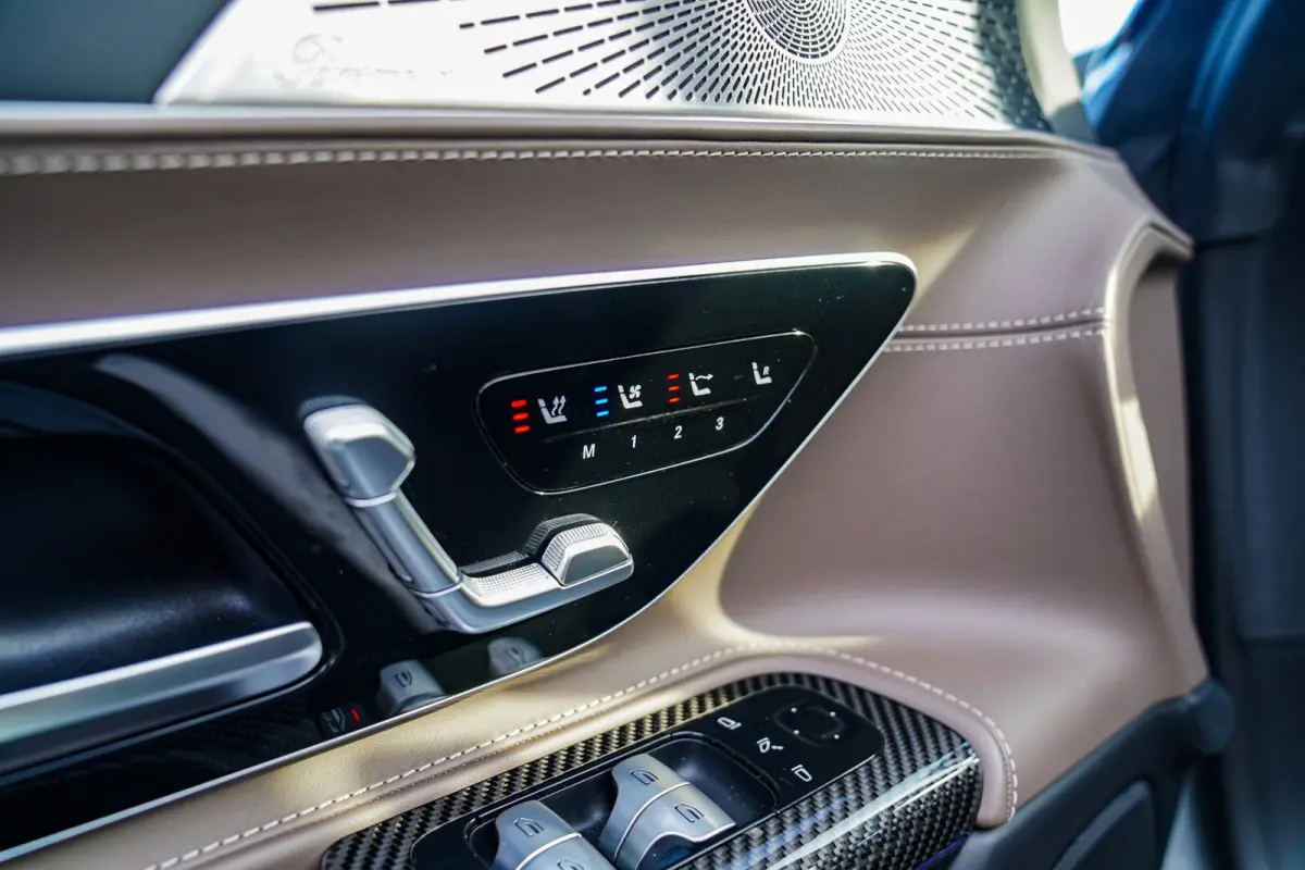 Roadster AMG 43 | Burmester | Carbon Pakket | Sport uitlaat | Stoelkoeling | Nekverwarming | 360 Cam | HuD