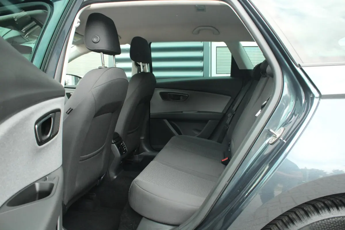 1.0 TSI 115pk Style Ultimate Edition | All Seasonbanden | Keyless Entry | Camera Achter | Apple CarPlay/ Android Auto | Cruise Control | Navigatie
