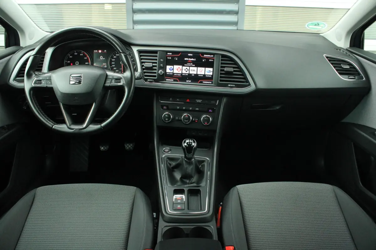 1.0 TSI 115pk Style Ultimate Edition | All Seasonbanden | Keyless Entry | Camera Achter | Apple CarPlay/ Android Auto | Cruise Control | Navigatie