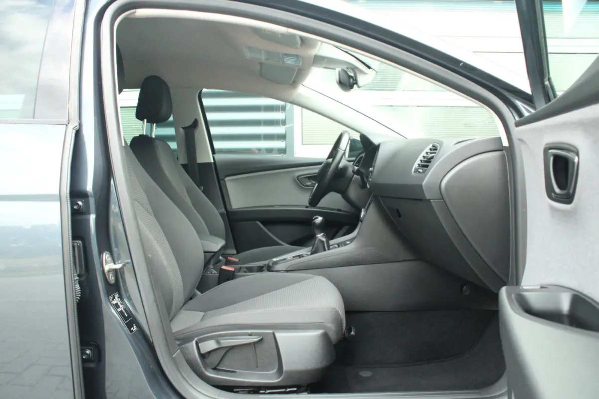 1.0 TSI 115pk Style Ultimate Edition | All Seasonbanden | Keyless Entry | Camera Achter | Apple CarPlay/ Android Auto | Cruise Control | Navigatie