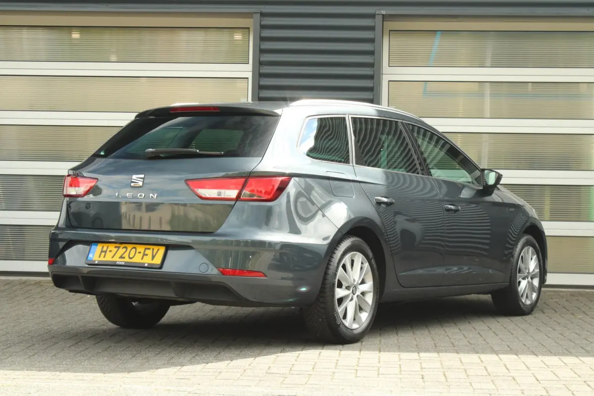 1.0 TSI 115pk Style Ultimate Edition | All Seasonbanden | Keyless Entry | Camera Achter | Apple CarPlay/ Android Auto | Cruise Control | Navigatie