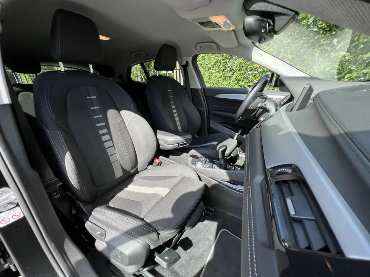sDrive18i Executive Edition, NL AUTO, NAP LOGISCH, NAVIGATIE, CARPLAY, CLIMATE CONTROL, CRUISE CONTROL, HUD, KEYLESS, ELEKTRISCHE KOFFERKLEP, LICHTMETAAL 18"