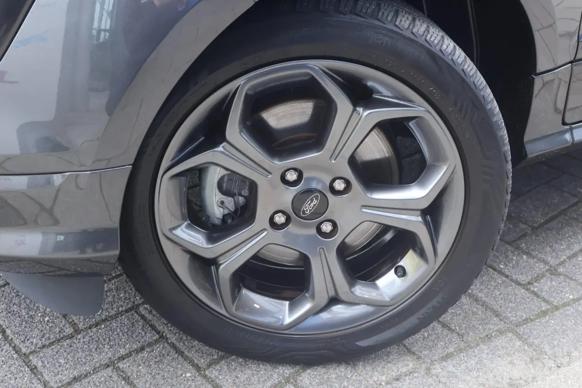 1.0 EcoBoost ST-Line | Cruise Control | Achteruitrij Camera | Pakeersensoren Voor/Achter | B&O | Dodehoeksdetectie | Navigatie |