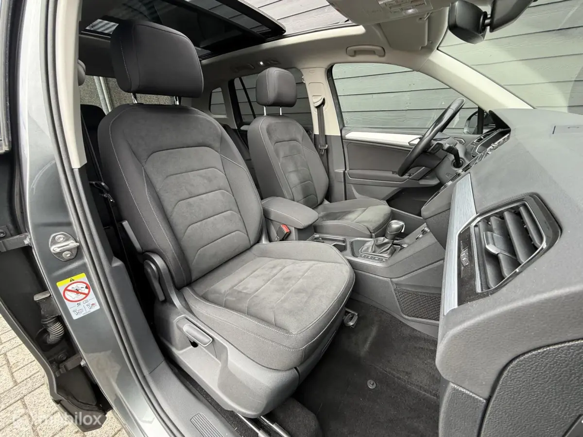 1.5 TSI ACT R-Line Pano.dak/Trekhaak/Viritual