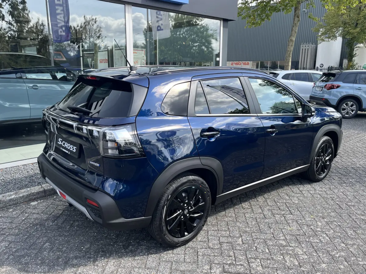 1.4 Boosterjet Special Edition Smart Hybrid | Meerdere kleuren leverbaar | €2.000,- voordeel |