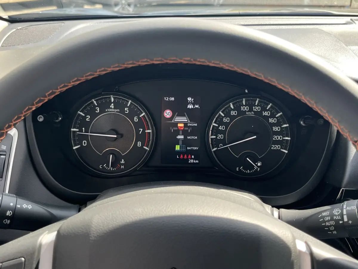 1.4 Boosterjet Special Edition Smart Hybrid | Meerdere kleuren leverbaar | €2.000,- voordeel |