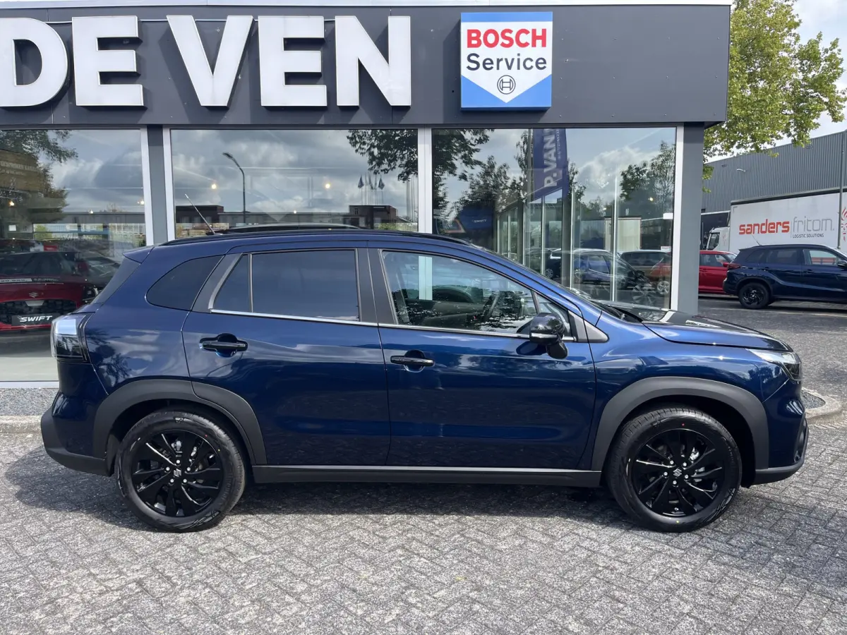 1.4 Boosterjet Special Edition Smart Hybrid Automaat | Meerdere kleuren leverbaar | €2.000,- voordeel |