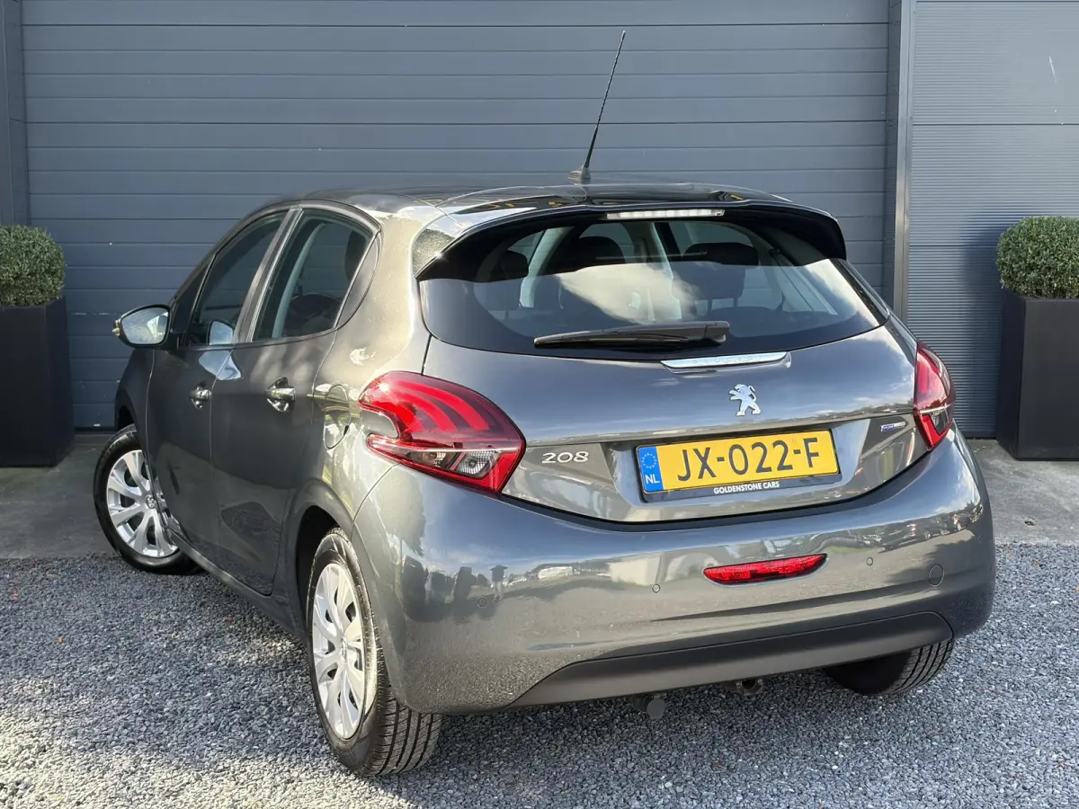 1.2 PureTech Blue Lion ✓Nieuwe D-riem✓Afn.Trekhaak✓Carplay✓Navi✓Airco✓Cruise✓Pdc✓2e Eigenaar✓Weinig Km✓5 Deurs✓N.A.P✓Apk tot 08-2027