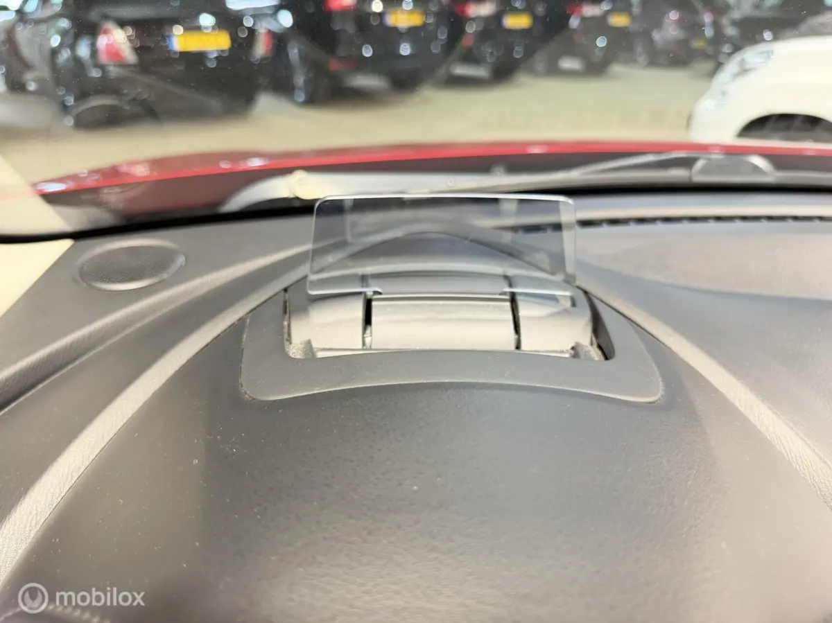 2.0L SKYACTIV-G AUT/CLIMA/CRUISE/TREKHAAK/HUD/APK