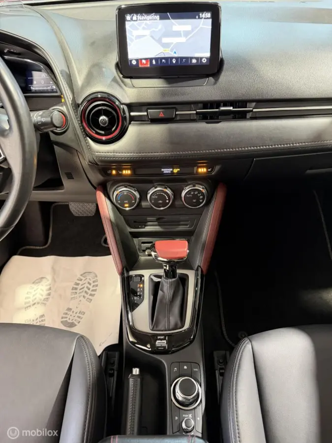 2.0L SKYACTIV-G AUT/CLIMA/CRUISE/TREKHAAK/HUD/APK