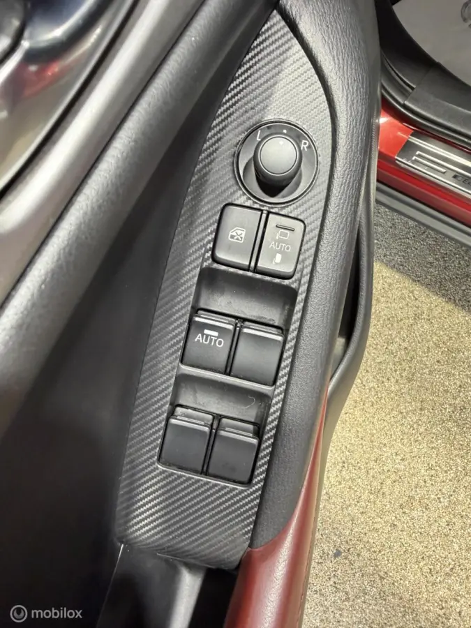 2.0L SKYACTIV-G AUT/CLIMA/CRUISE/TREKHAAK/HUD/APK